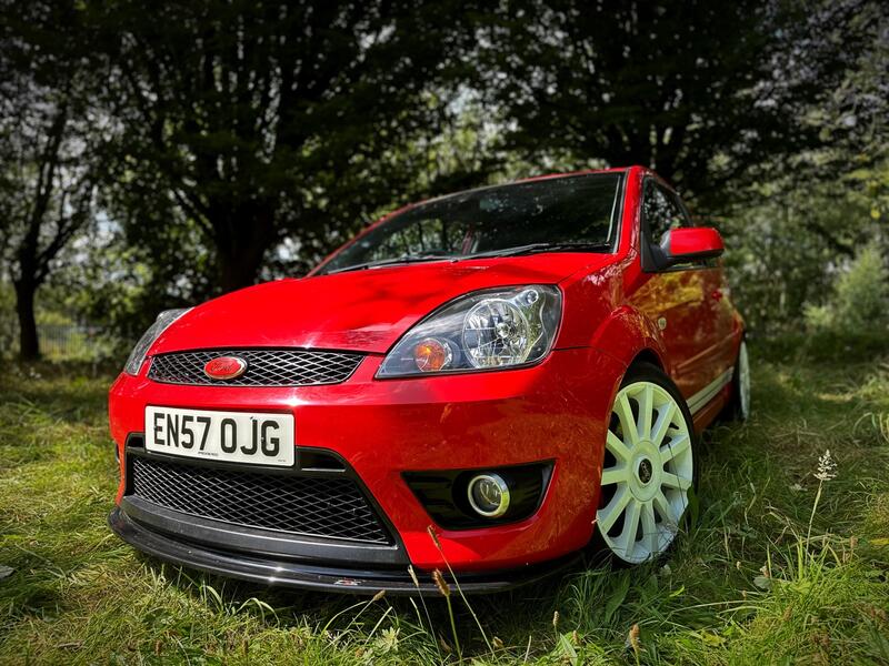 FORD FIESTA 2.0 ST150 - FRONT SPLITTER - REFURBISHED ALLOY WHEELS 