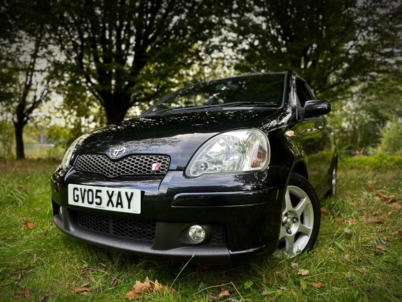 TOYOTA YARIS 1.5 VVT-i T Sport