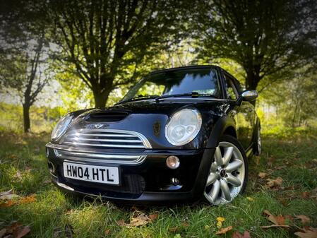 MINI HATCH 2004